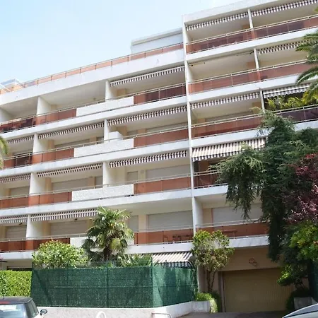 Elegant T2 Avec Terrasse A 2 Pas Des Plages Διαμέρισμα Κάννες