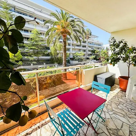 Διαμέρισμα Elegant T2 Avec Terrasse A 2 Pas Des Plages Κάννες