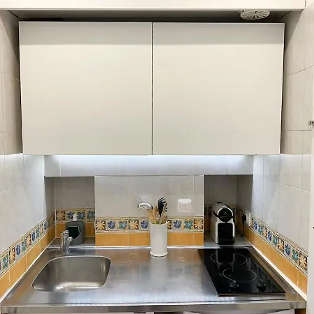 Appartement Elegant T2 Avec Terrasse A 2 Pas Des Plages *